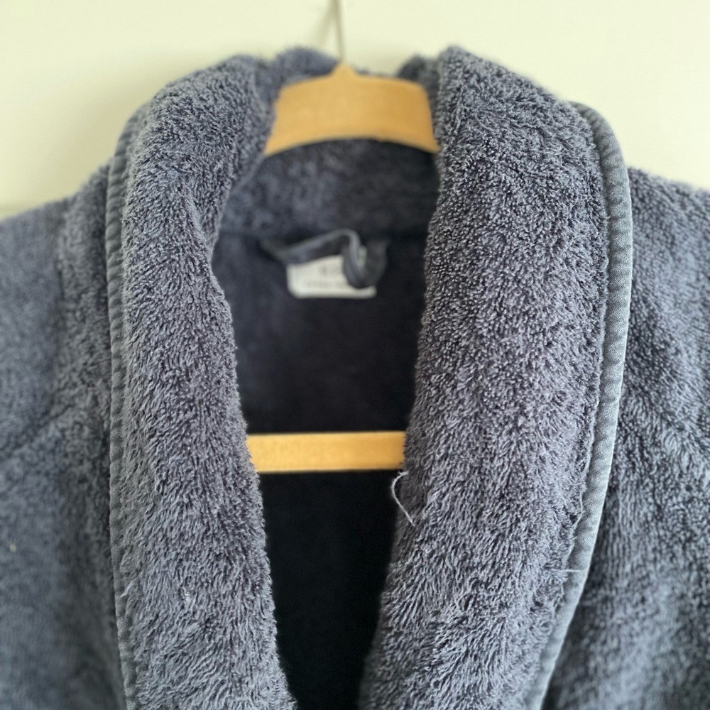 LUXURY PLUSH LONG ROBE -Restoration Hardware - Picture 7 of 8